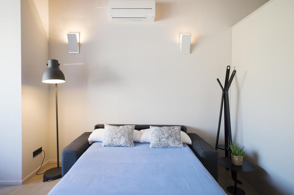 Barcelona Inloft Apartment Exterior photo